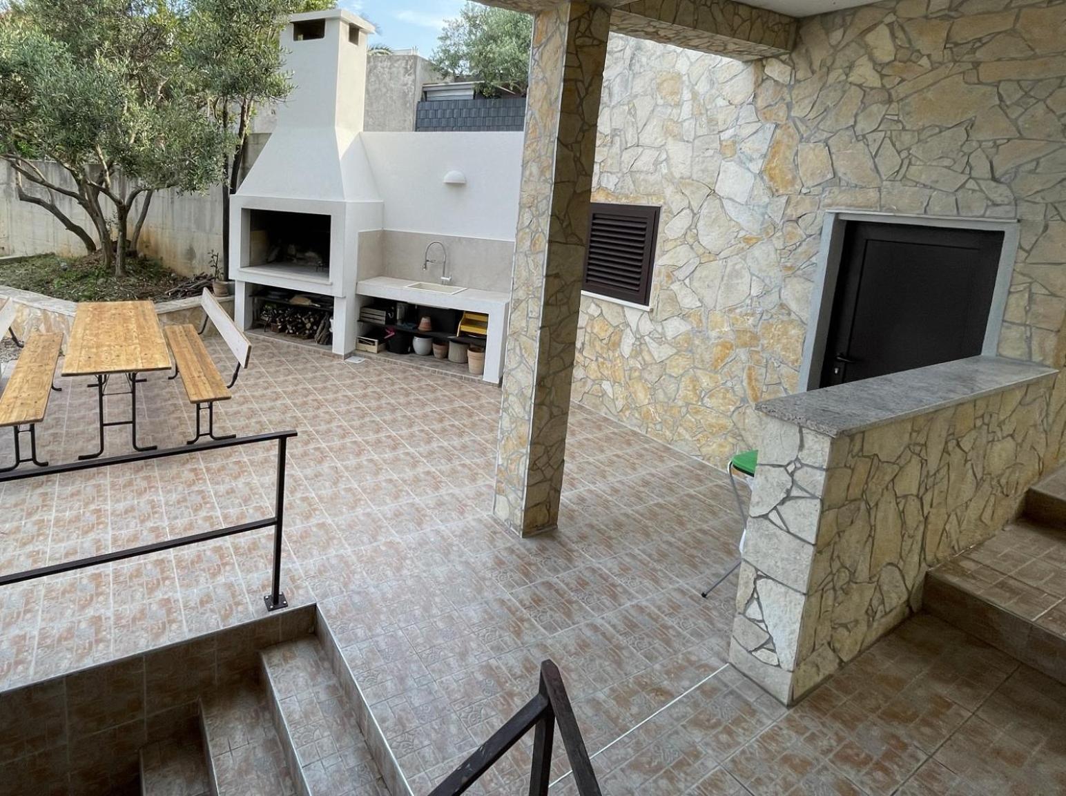 Apartment Jakasa โตรกีร์ ภายนอก รูปภาพ